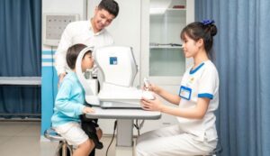 Thẻ bảo hiểm sức khỏe cho bé